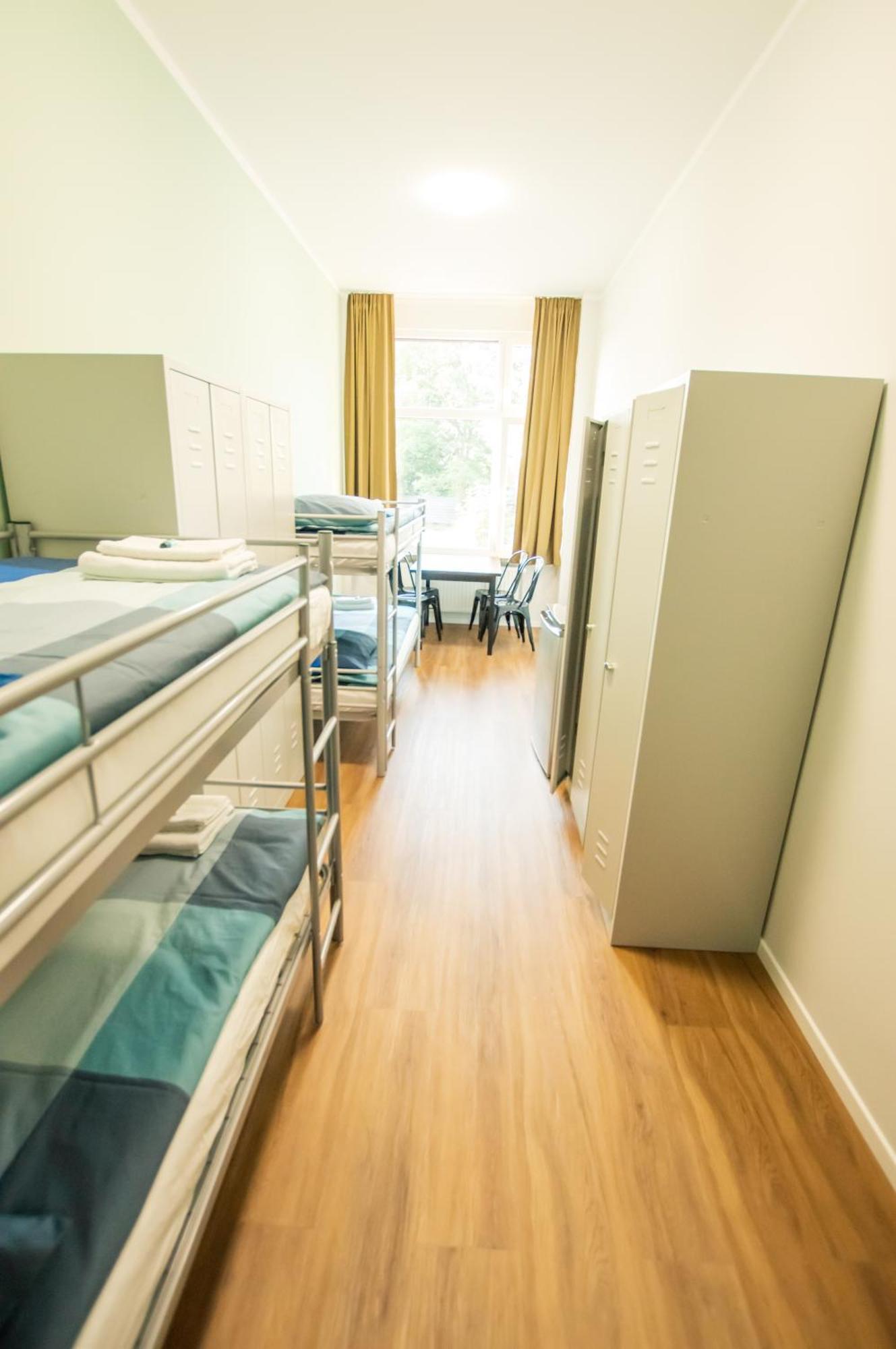 Bed 4-Bed Mixed Dormitory Room